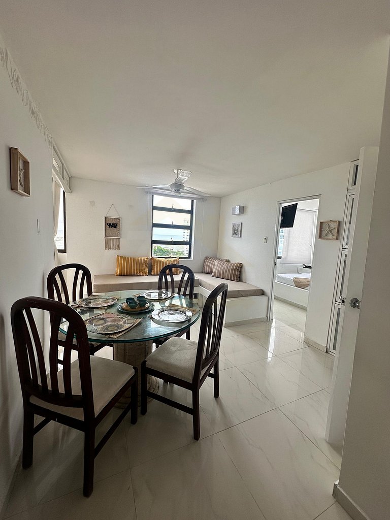 Ocean View 1108 Vista al Mar, 2 Habitaciones, El Laguito